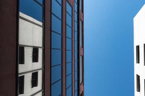 Up-in-the-Sky-01-rs
